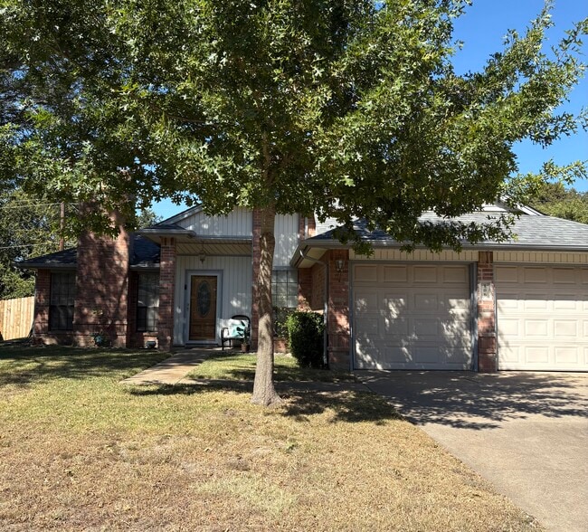 Photo - 106 Hollywood Dr