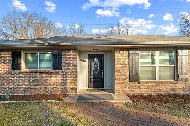 Photo - 800 Howell Dr