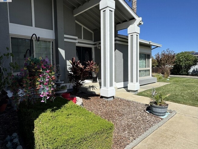 Photo - 4359 Oakdale Pl