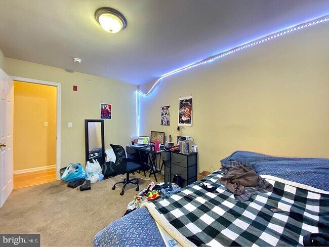 Photo - 1723 N 17th St Unit 4