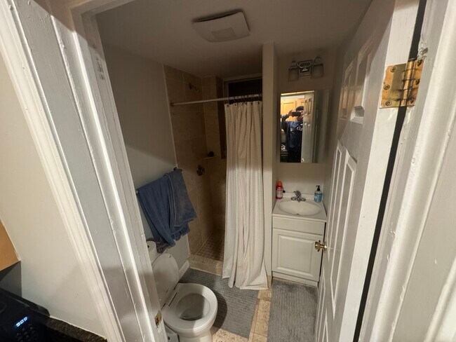 Photo - 220 Hanover St Unit 4