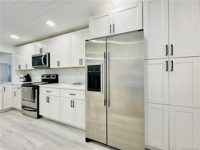 Photo - 10044 S Ocean Dr Unidad 205