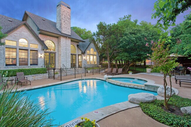 Photo - Museo and Channings Mark