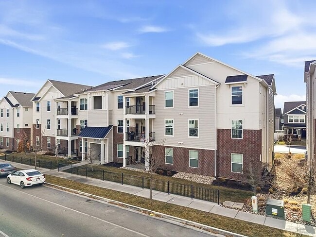 Building Photo - 3956 W 1850 N