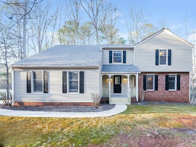 Photo - 325 Derby Dr