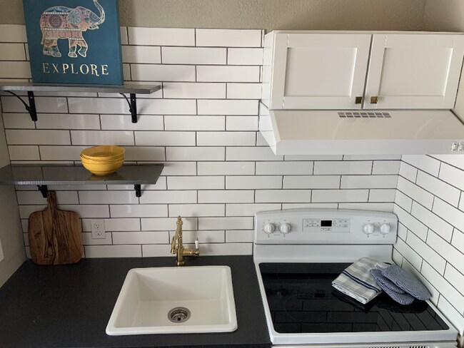 Photo - 209 E Rosewood Ave Unit 3