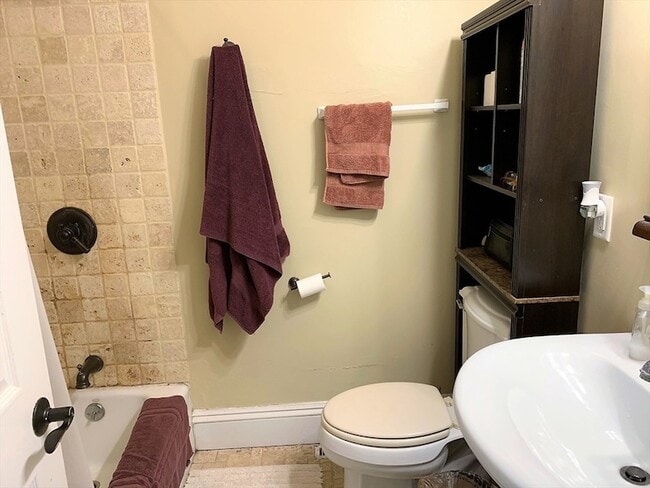 Photo - 21 Worthington St Unit 1