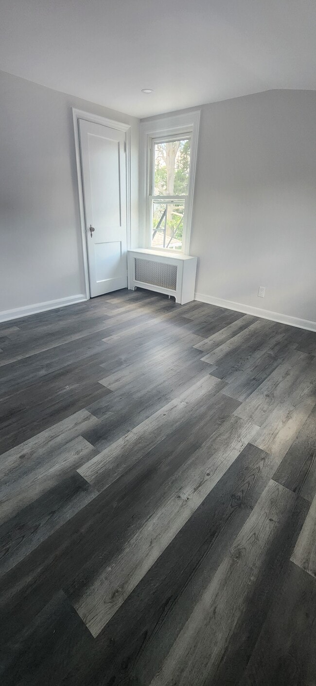 Photo - 33 Oak St Unit 3rd fl