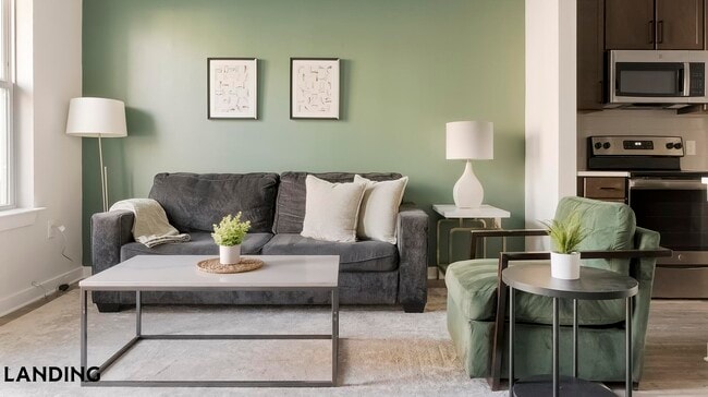 Building Photo - 1270 Hillcrest Dr