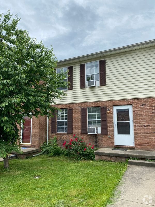Building Photo - 103 Nottoway Dr Rental