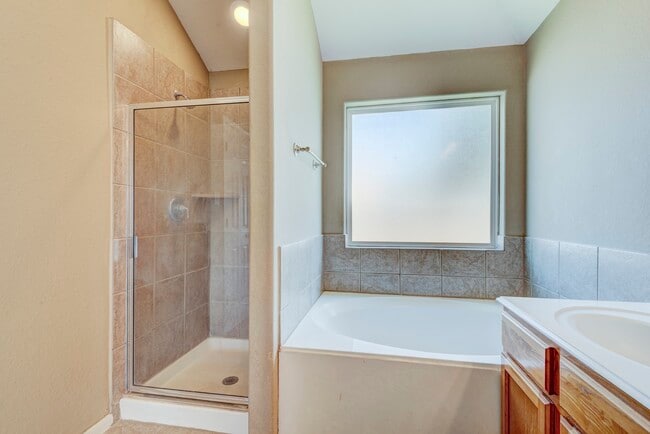Photo - 25206 Pepper Ridge Ln