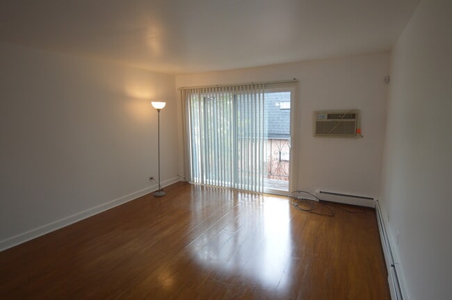 Photo - 845 Westmoreland Dr Unidad 6