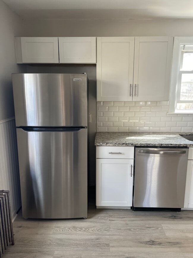 Photo - 28 Steere Ave