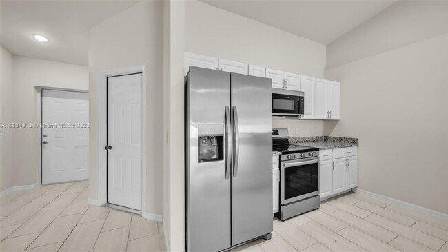 Photo - 1417 Academy Blvd Unit 1417