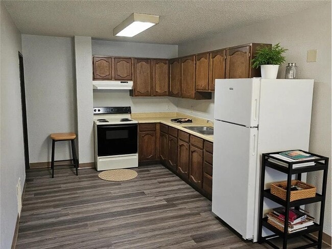 Photo - 520 N Grant St