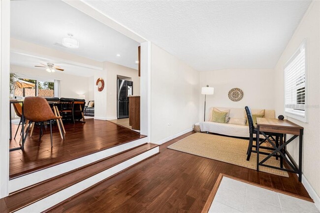 Photo - 3301 9th Ave N