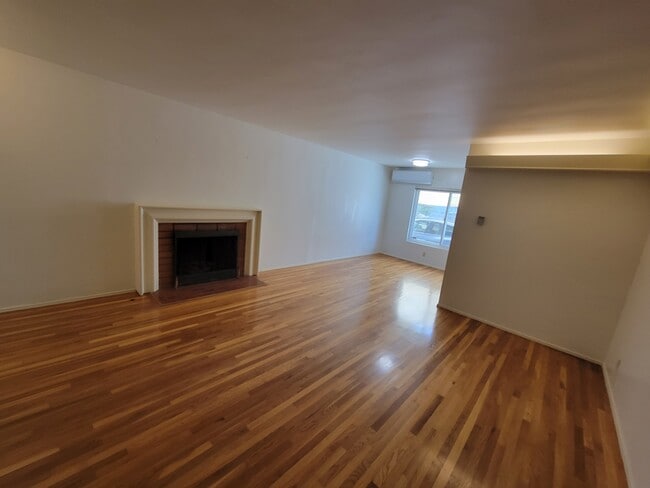 Photo - 1181 Langley Way Casa