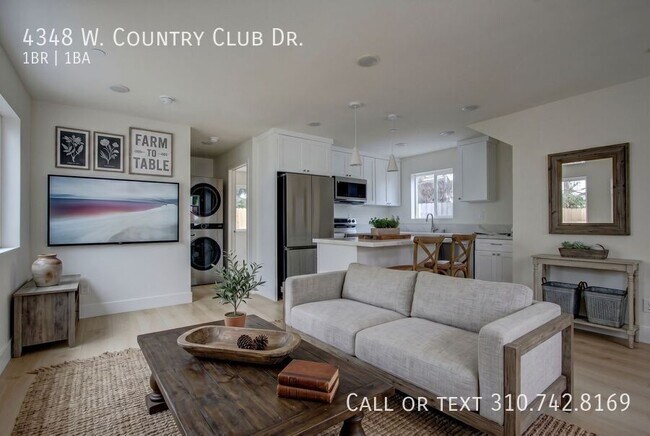 4348 Country Club Dr