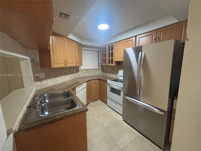 Photo - 8305 SW 152nd Ave Unit A111