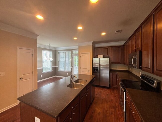 Photo - 1559 Bluewater Way