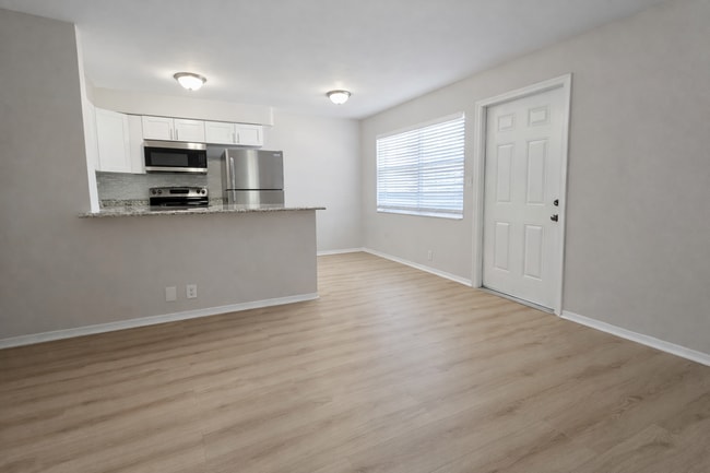 Photo - Villa Rica Apartments