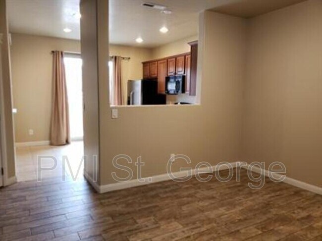 Photo - 3439 S Barcelona Dr Unit #29