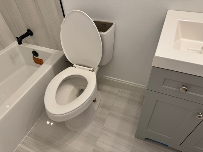 Photo - 2960 NW 187th St