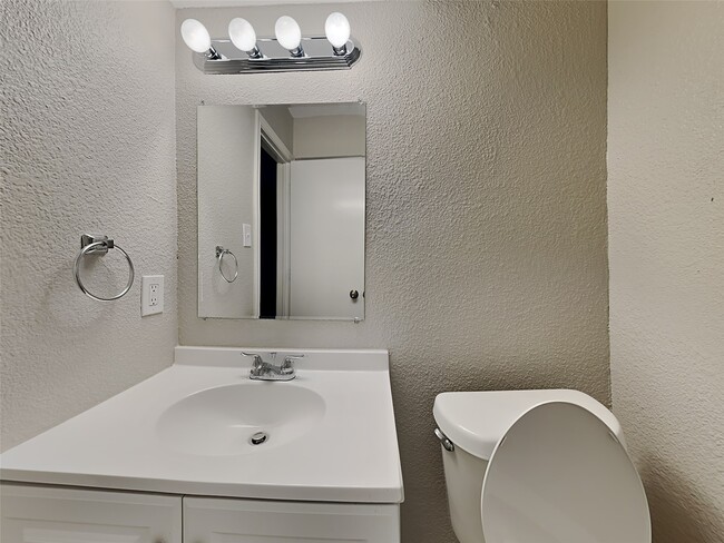 Photo - 23034 Earlmist Dr