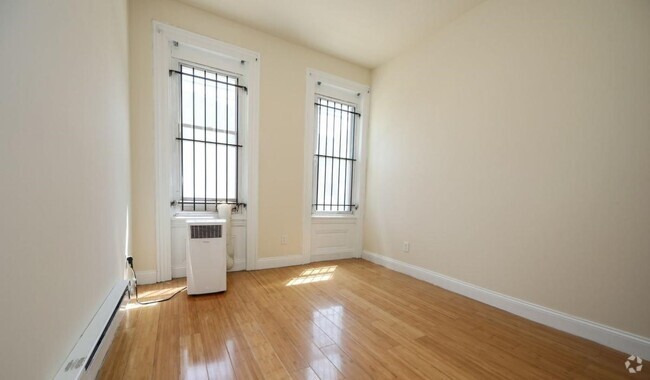 Building Photo - 1630 N Sydenham St Unit 1 Rental