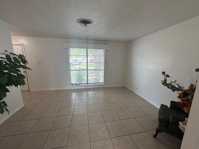 304 Richmond Ct