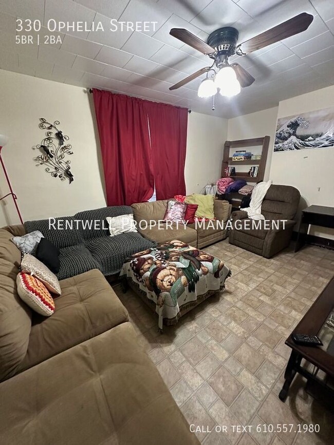 Photo - 330 Ophelia St