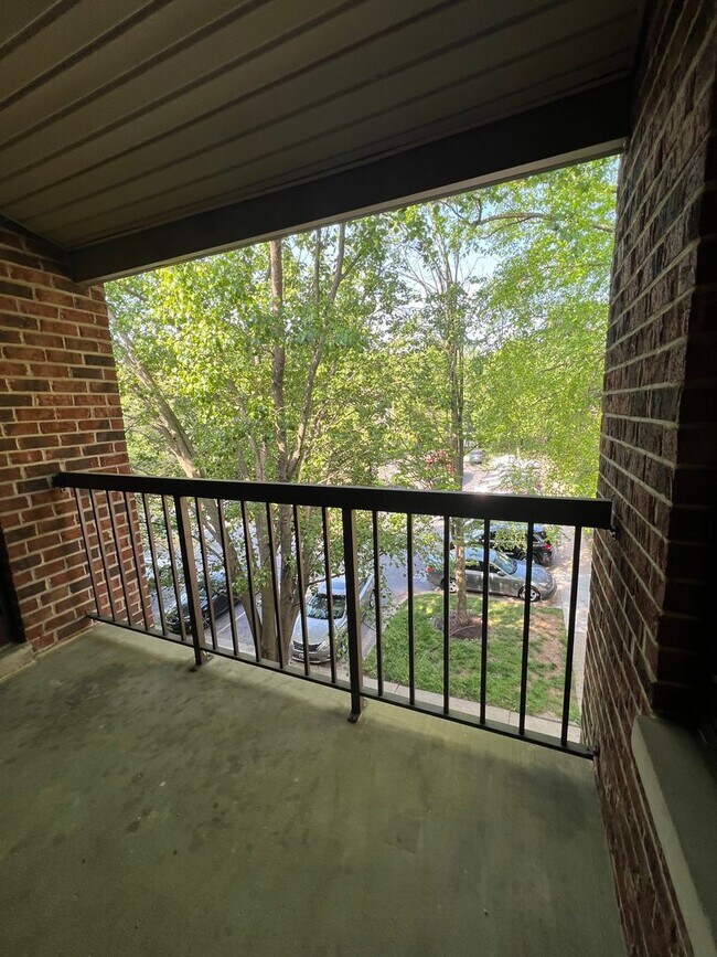 Photo - RENOVATED TOP LEVEL CONDO Unit 303