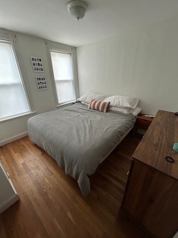 Photo - 861 E 1st St Unit 1