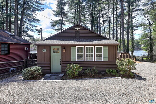 Photo - 10 Old Pinewood Trail