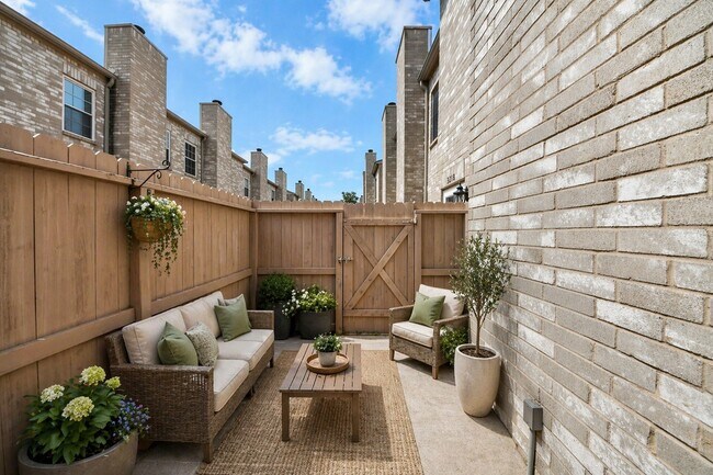 Photo - 3218 Holly Hall St Unit 3218