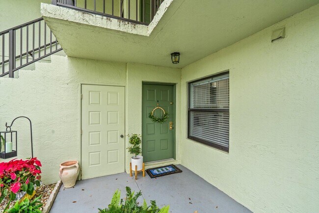 Photo - 2001 Sabal Ridge Ct Unit A