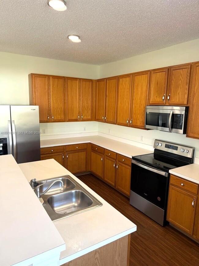 Photo - 154 Canna Dr