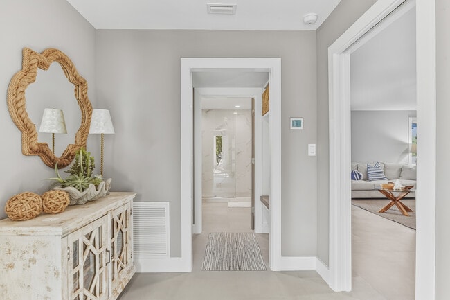 Photo - 165 1st St E