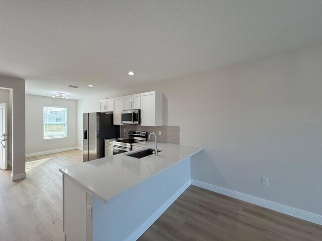 Photo - 10336 Pendleton Ave