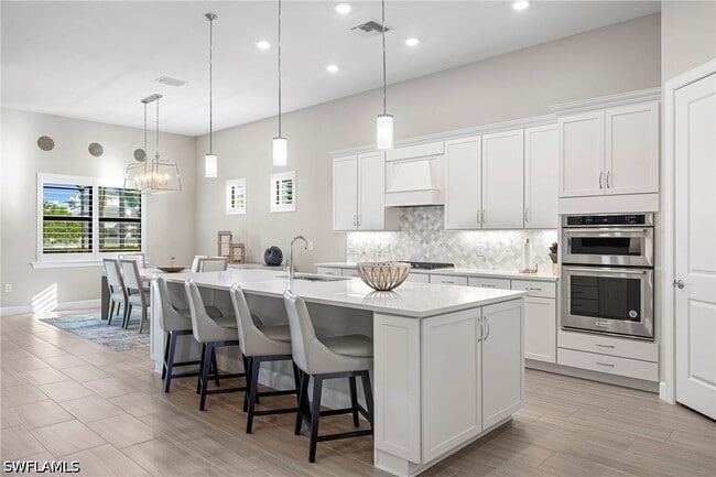 Photo - 9124 Snowy Owl Wy