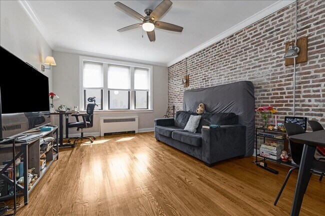 Photo - 104 PALISADE Ave Unit A2