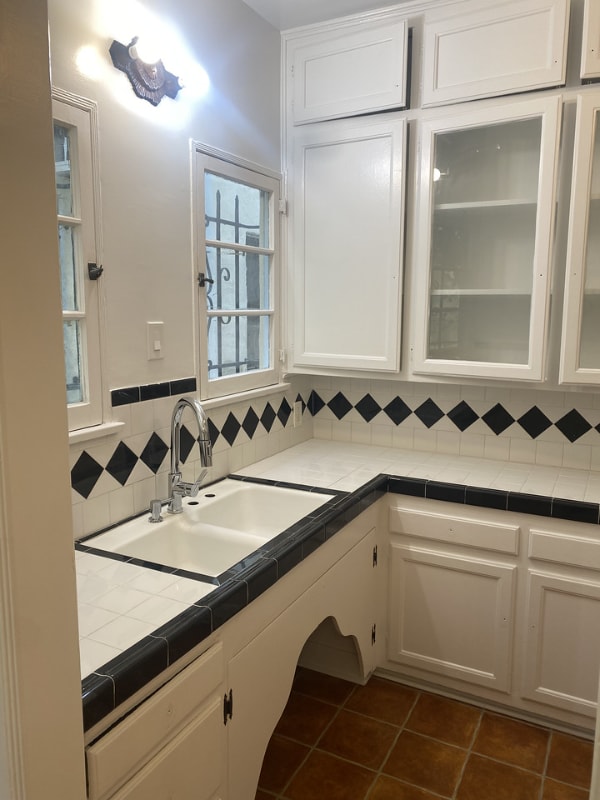 Photo - 5924 W 2nd St Unit 1