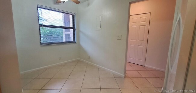 260 NW 76th Ave Unit 201