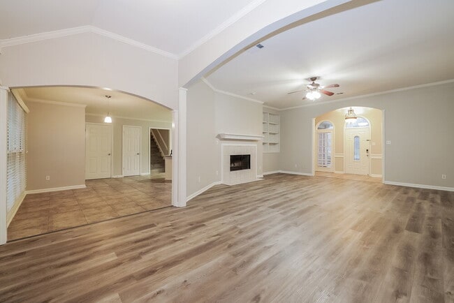 Photo - 1525 Lacewing Trace Ln