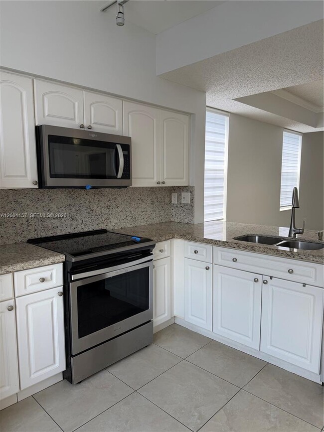 Photo - 14827 Balgowan Rd Unit 101-8