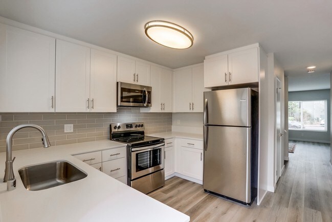 Photo - Riviera Marina