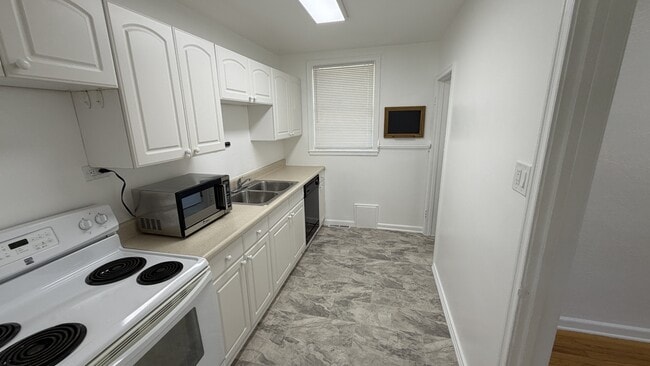 Photo - 2525 S Clayton St