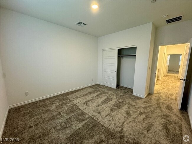 Building Photo - 337 Laurel Peak Dr Rental