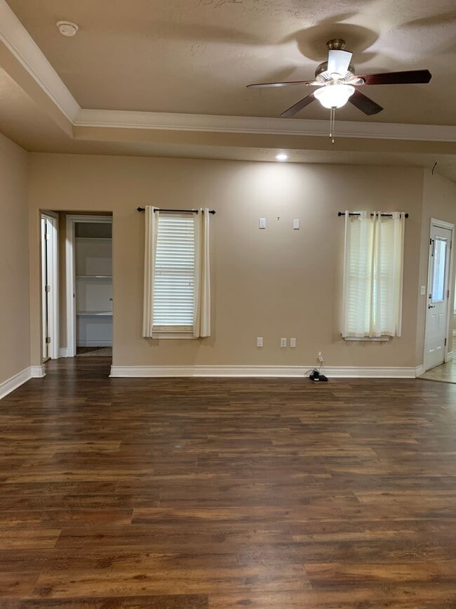 Photo - 116 Mariposa Dr