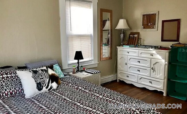 Photo - 359 Windsor St Unit 3